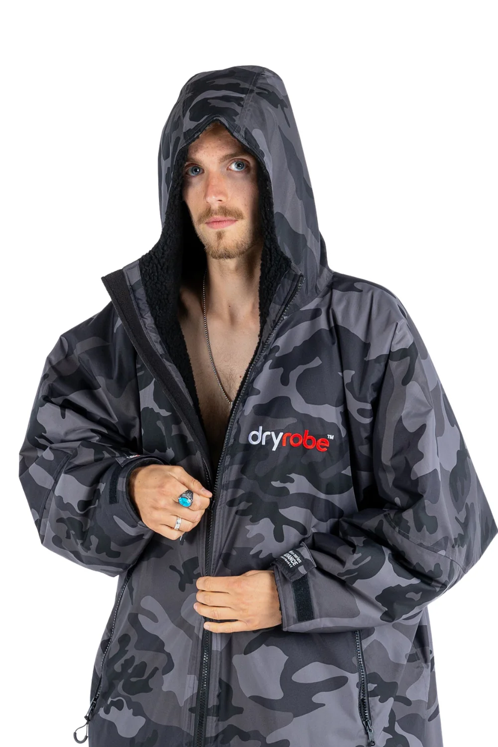 Dryrobe Advance Long Sleeve Changing Robe Black Camo/Black - Image 3