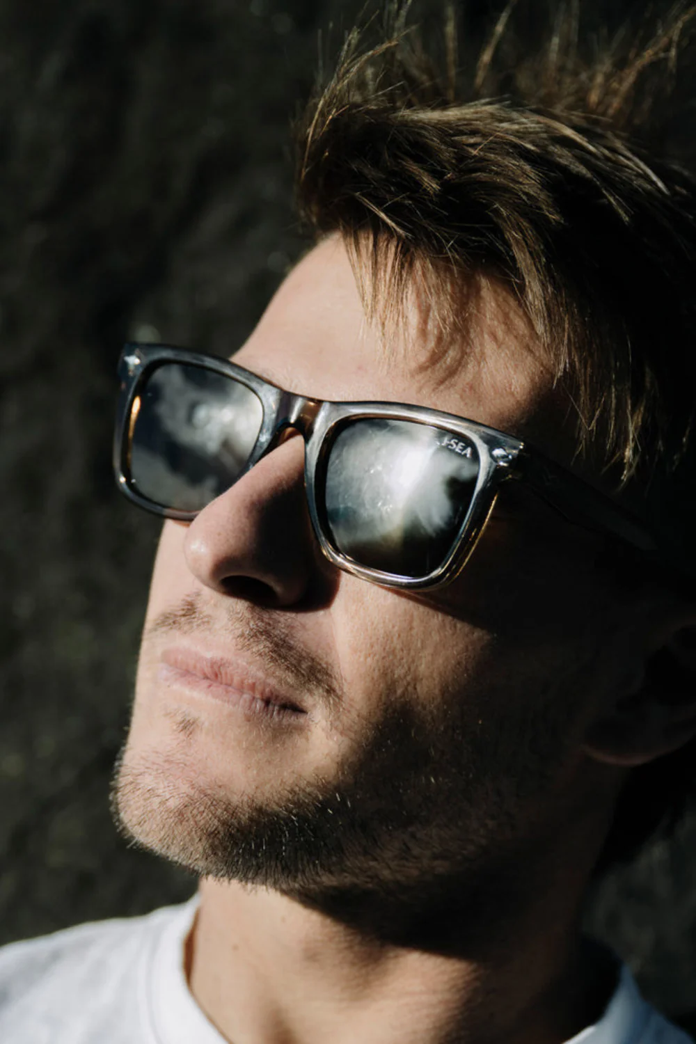 I-Sea Rhythm Sunglasses Taupe/Brown Polarised Lens - Image 3