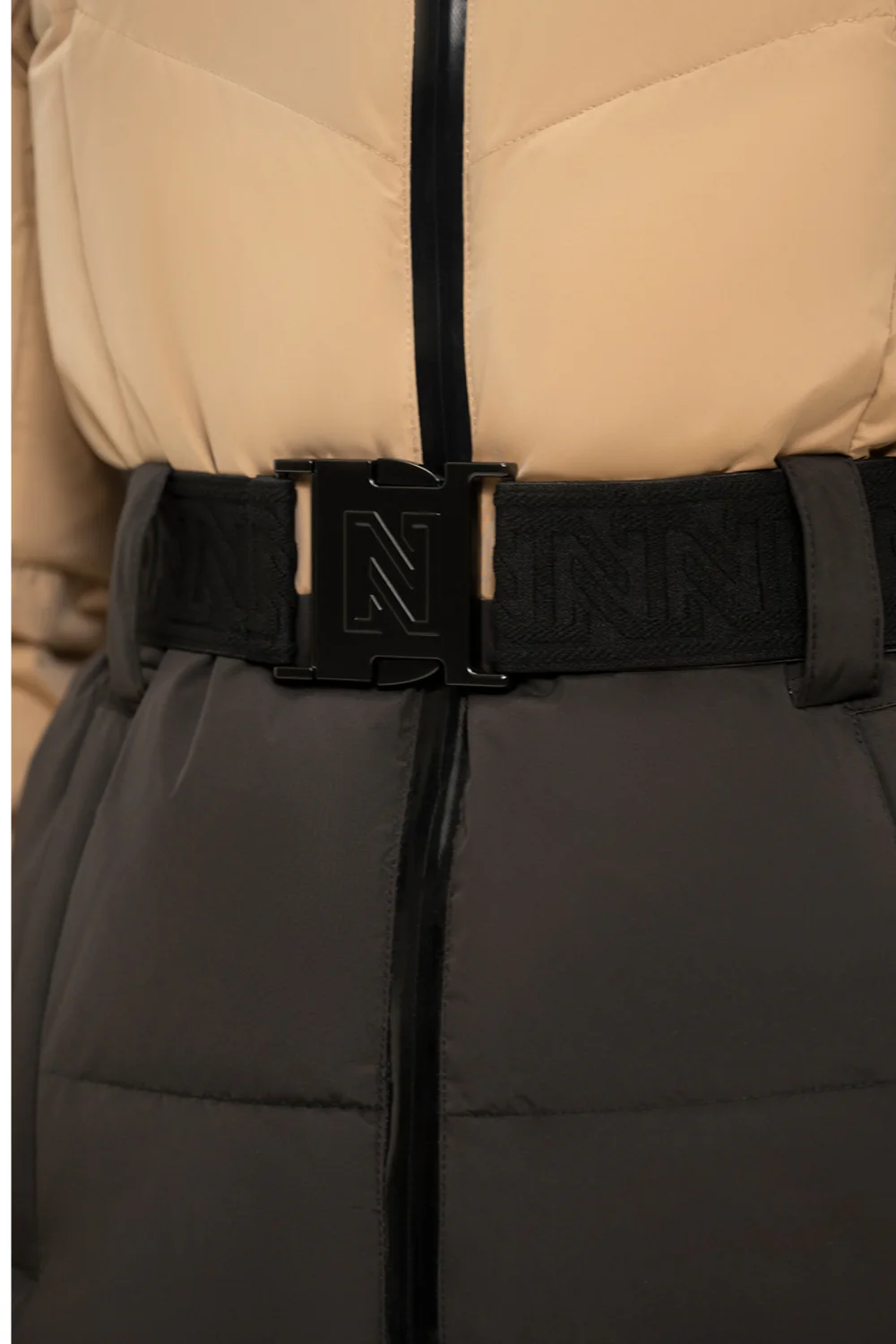 Nikkie Nateland Contrast Womens Ski Jacket Hummus - Image 3