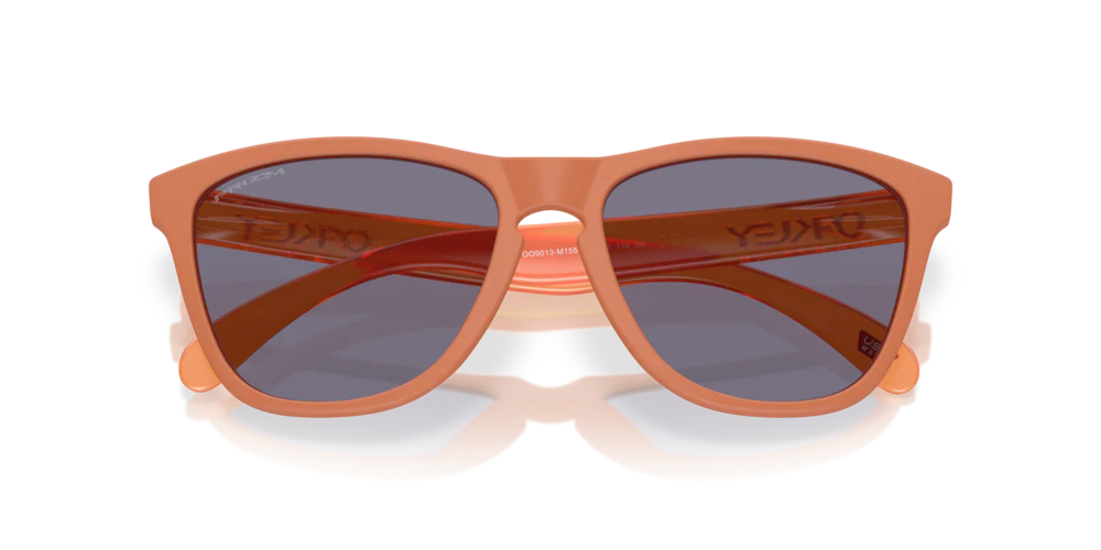 Oakley Frogskins Matte Ginger With Prizm Grey - Image 3