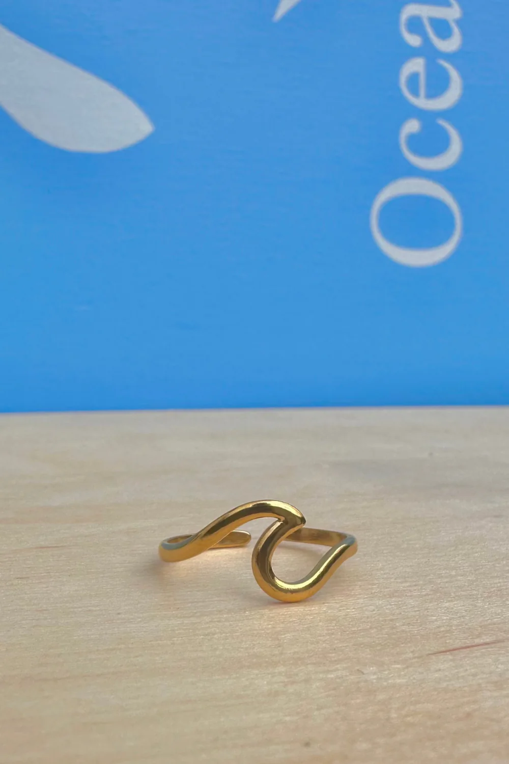 Ocean Jewel Adjustable Wave Ring Gold