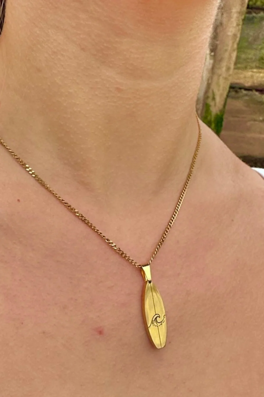 Ocean Jewel Wave Surfboard Pendant Gold - Image 2