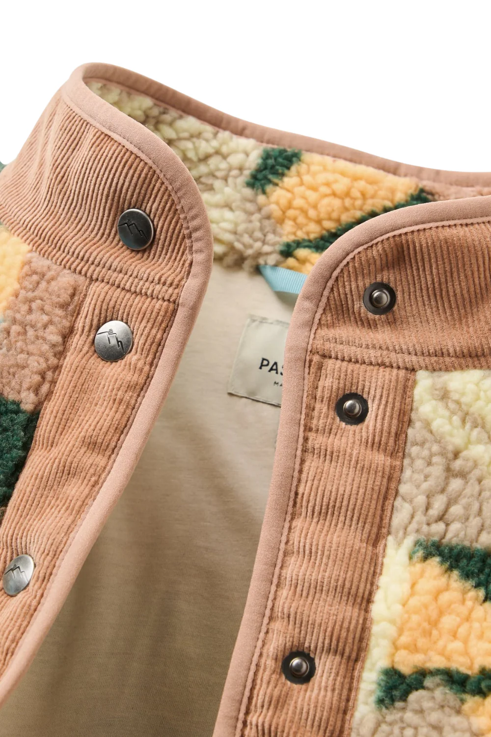 Passenger Clover Womens Recycled Sherpa Fleece Sun Patch Simply Taupe - Image 2