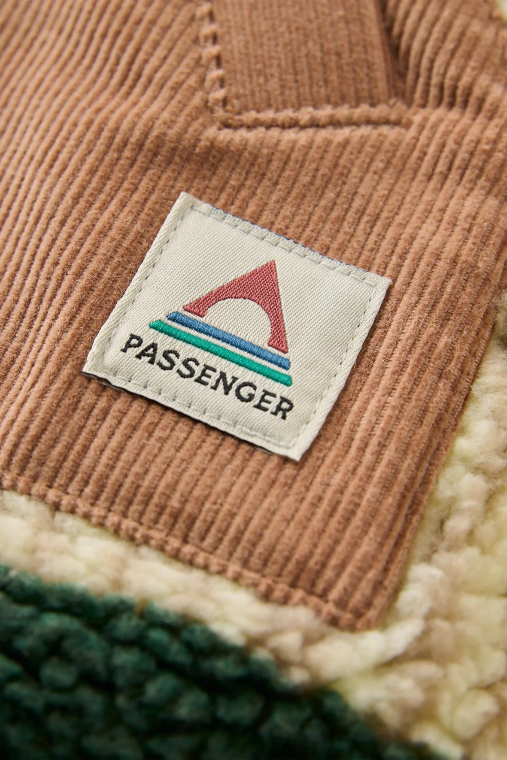 Passenger Clover Womens Recycled Sherpa Fleece Sun Patch Simply Taupe - Image 3