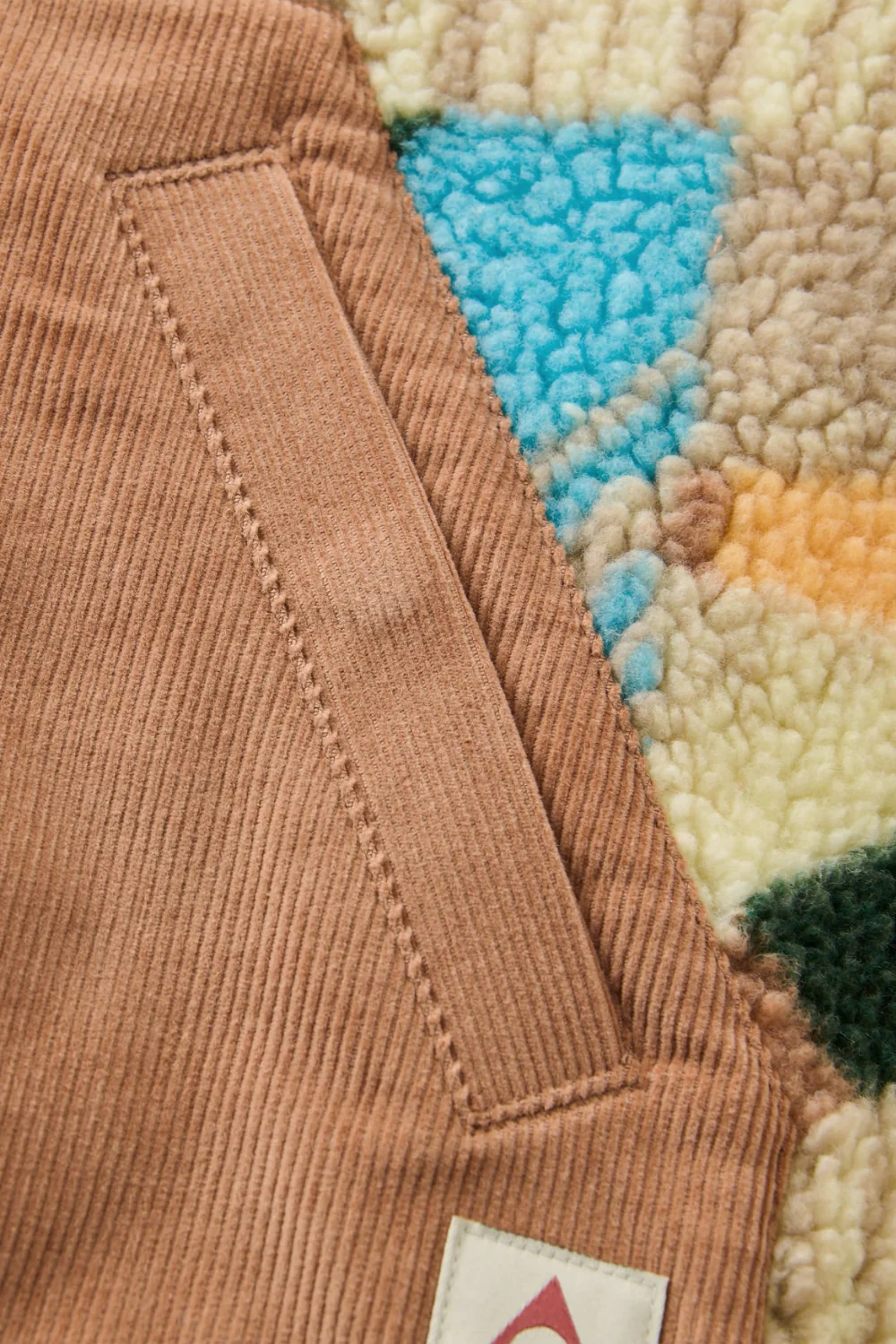 Passenger Clover Womens Recycled Sherpa Fleece Sun Patch Simply Taupe - Image 4