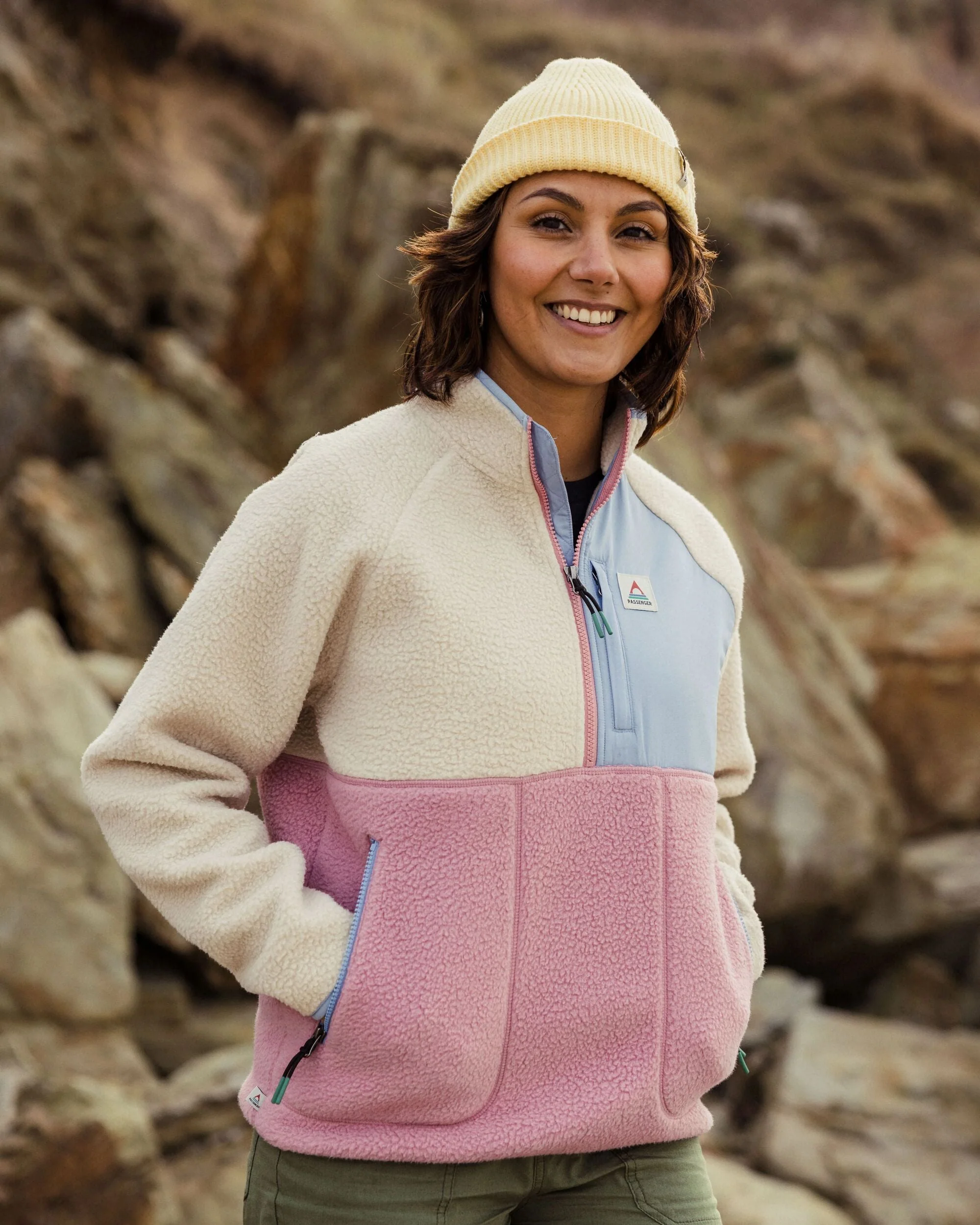 Passenger Home Womens Recycled Sherpa Fleece Oatmeal/Pink Haze - Image 2