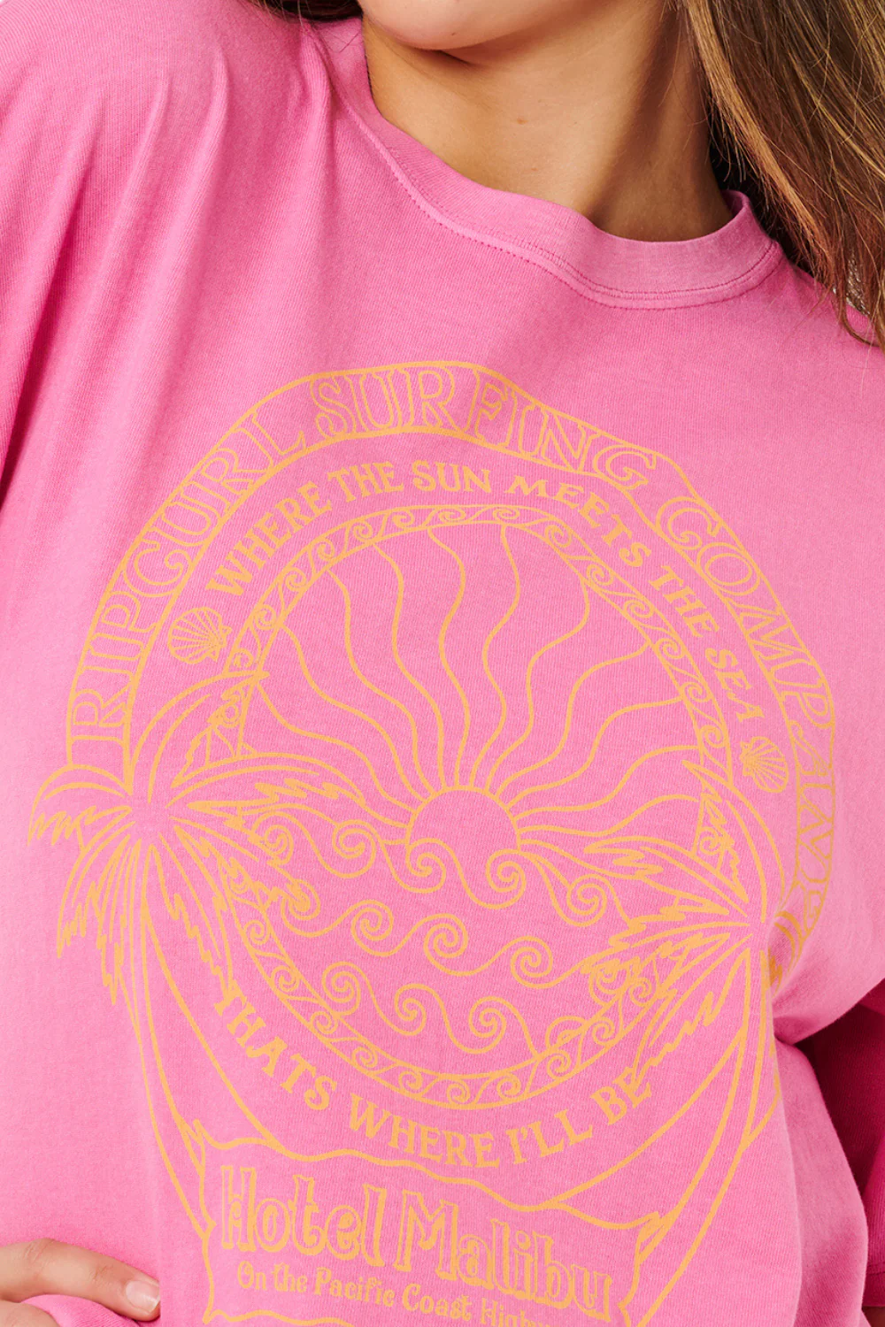 Rip Curl Hotel Malibu Heritage Womens Short Sleeve T-Shirt Super Pink - Image 4