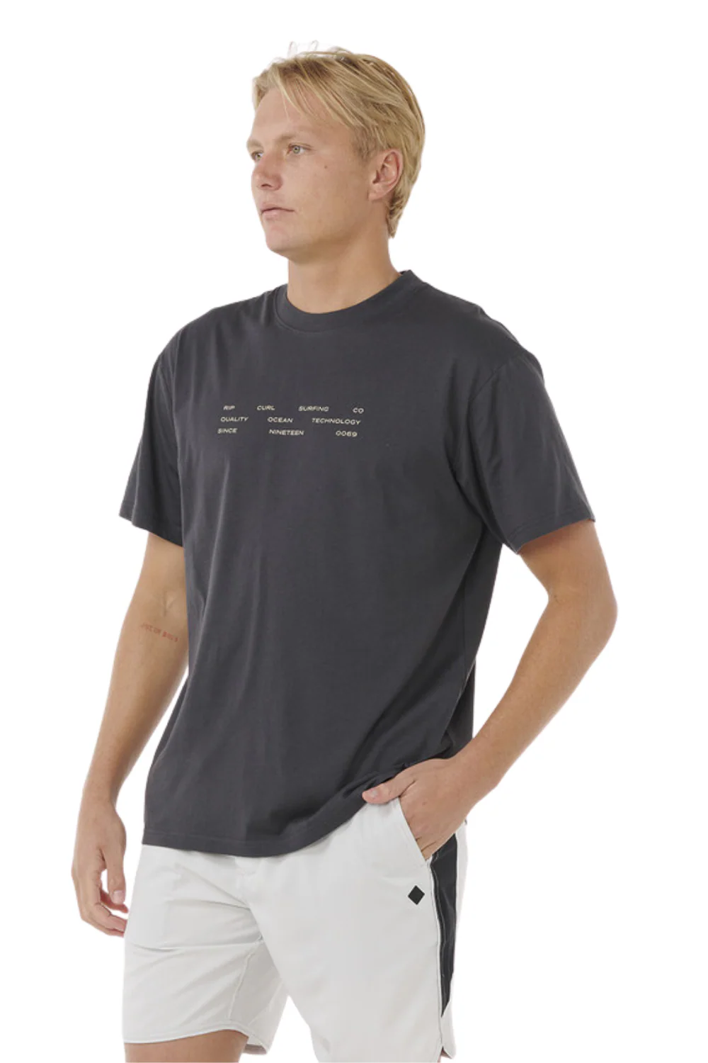 Rip Curl Vaporcool 3 Stacks T-Shirt Washed Black - Image 5