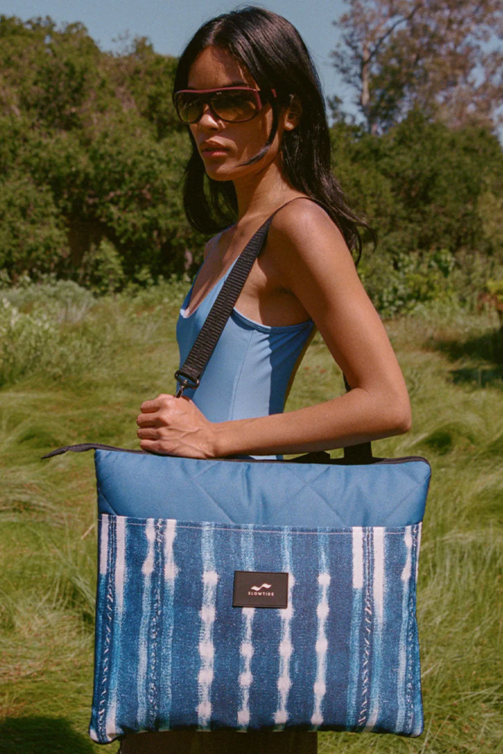 Slowtide Kyoto Packable Picnic Blanket Indigo - Image 6