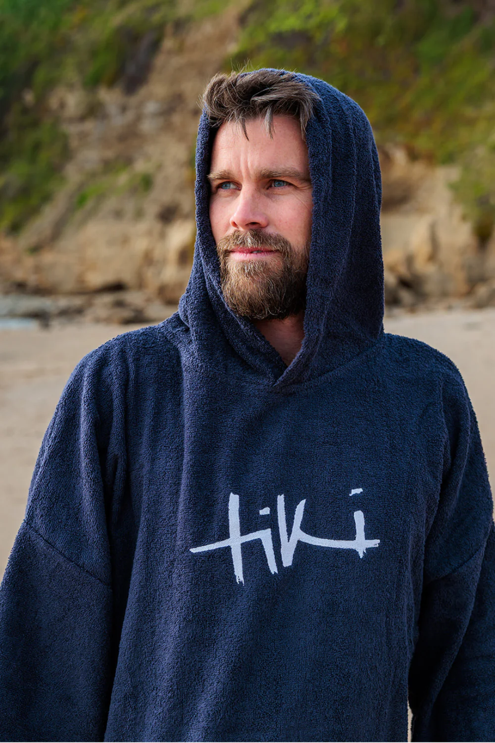 Tiki Adults Hooded Change Robe Midnight - Image 5