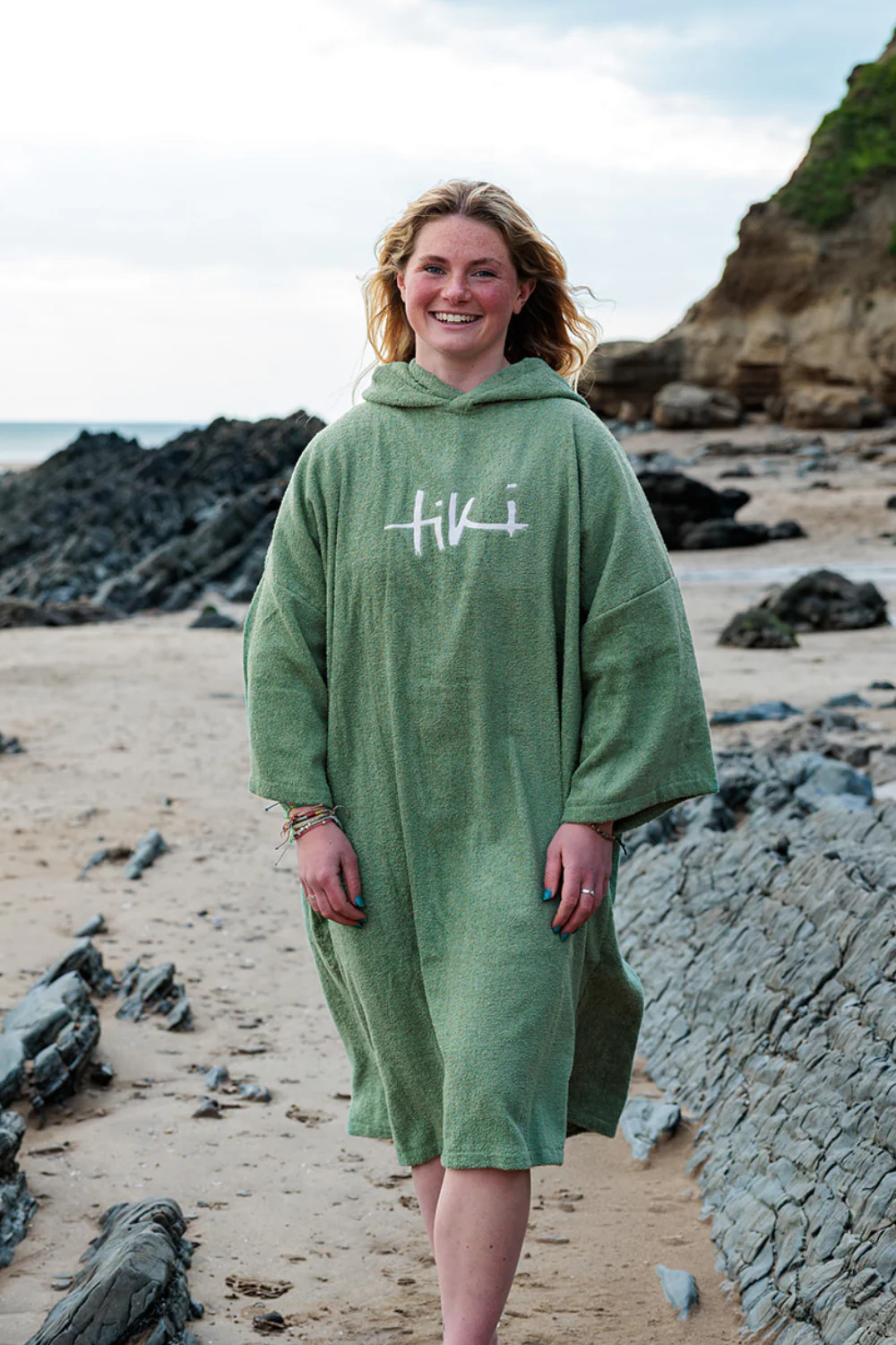 Tiki Adults Hooded Change Robe Sage - Image 3