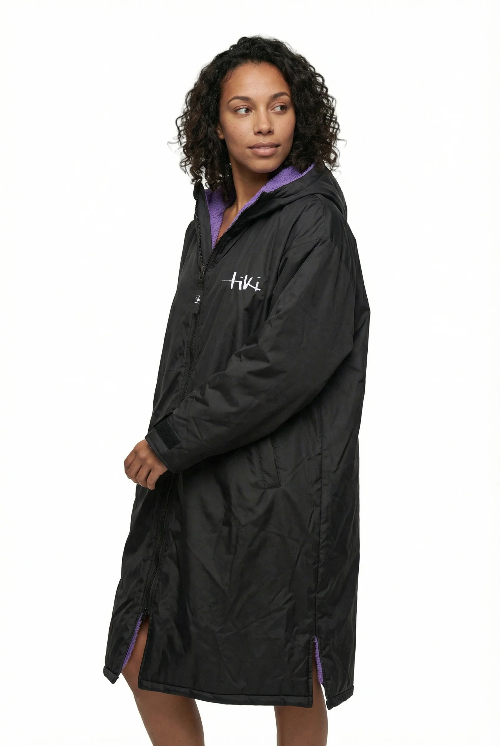 Tiki Tech Robe Black With Lilac Lining - Image 2