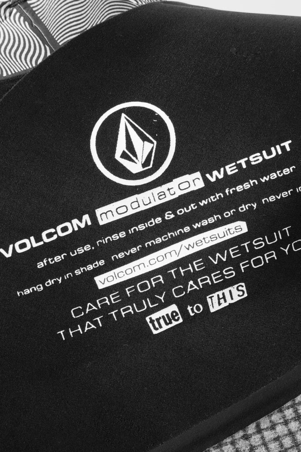 Volcom Modulator 3/2mm Mens Wetsuit Chest Zip Black - Image 7
